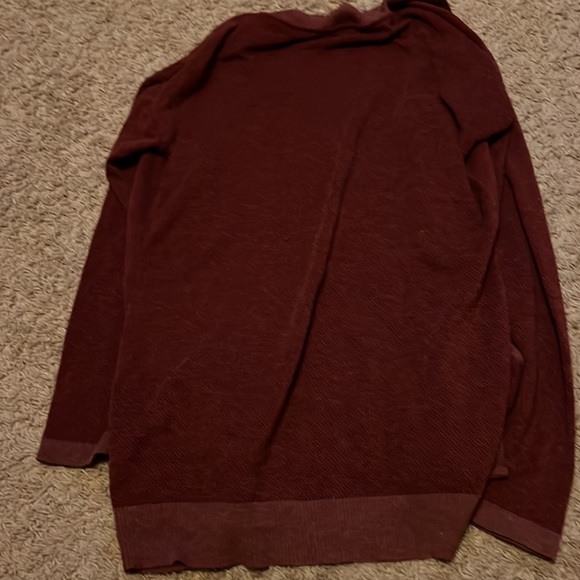 Red cardigan - Picture 2 of 2